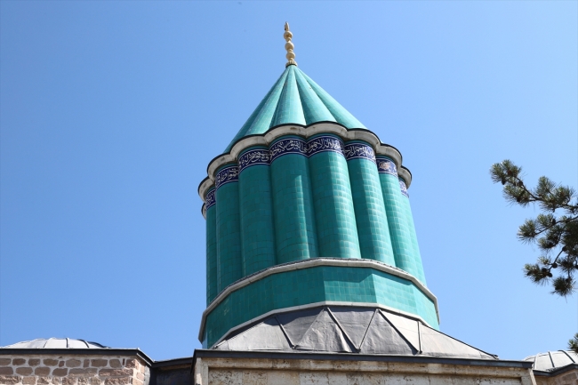 Mevlana Müzesi'nin turkuaz çinileri restore edilecek